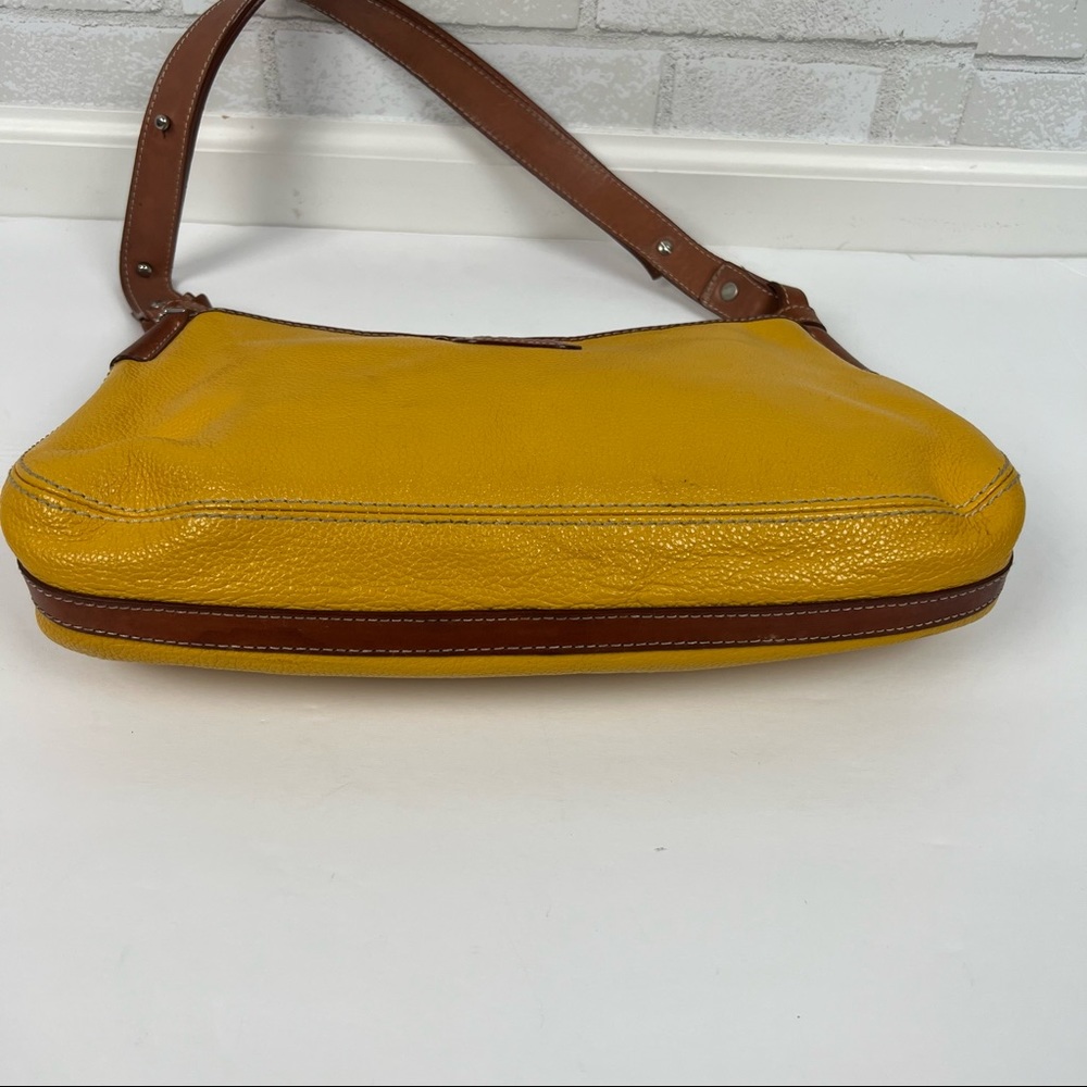 i santi Italian Pebbled Leather Yellow Shoulder Bag, Women's - Picture 3 of 9